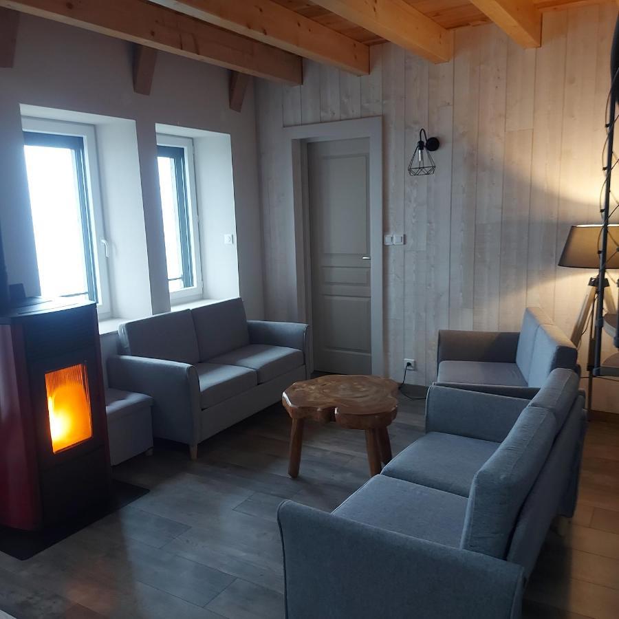 L'Escapade A La Banut Apartment Jallandrieux Екстериор снимка
